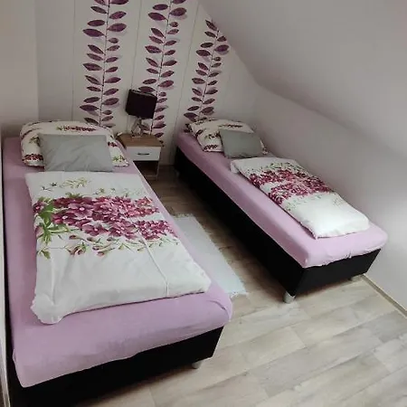 Cafe U Kordulky Apartment Ratiskovice
