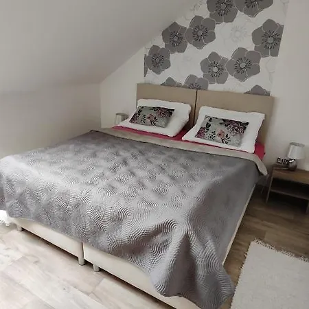 Apartment Cafe U Kordulky Ratiskovice