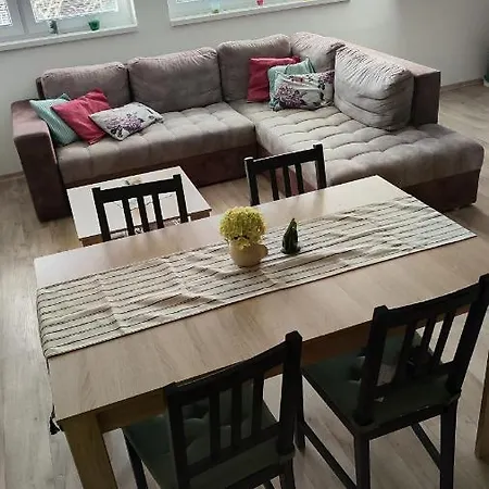 Cafe U Kordulky Apartment Ratiskovice