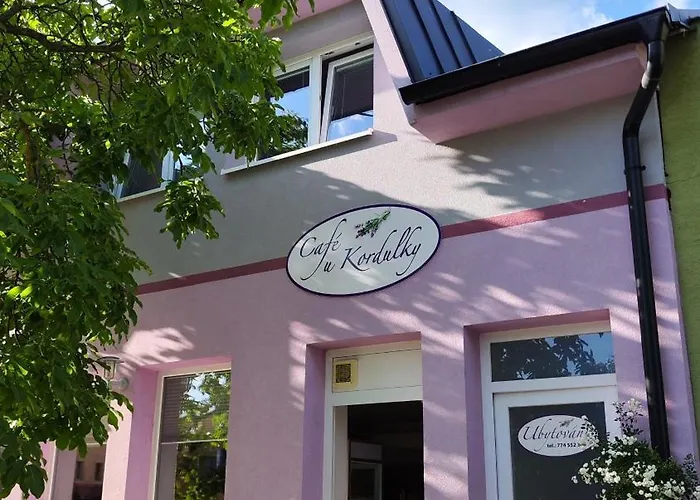 Cafe U Kordulky 아파트 *